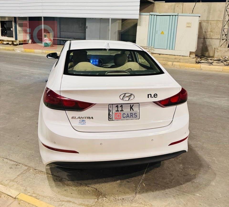 هيونداي النترا